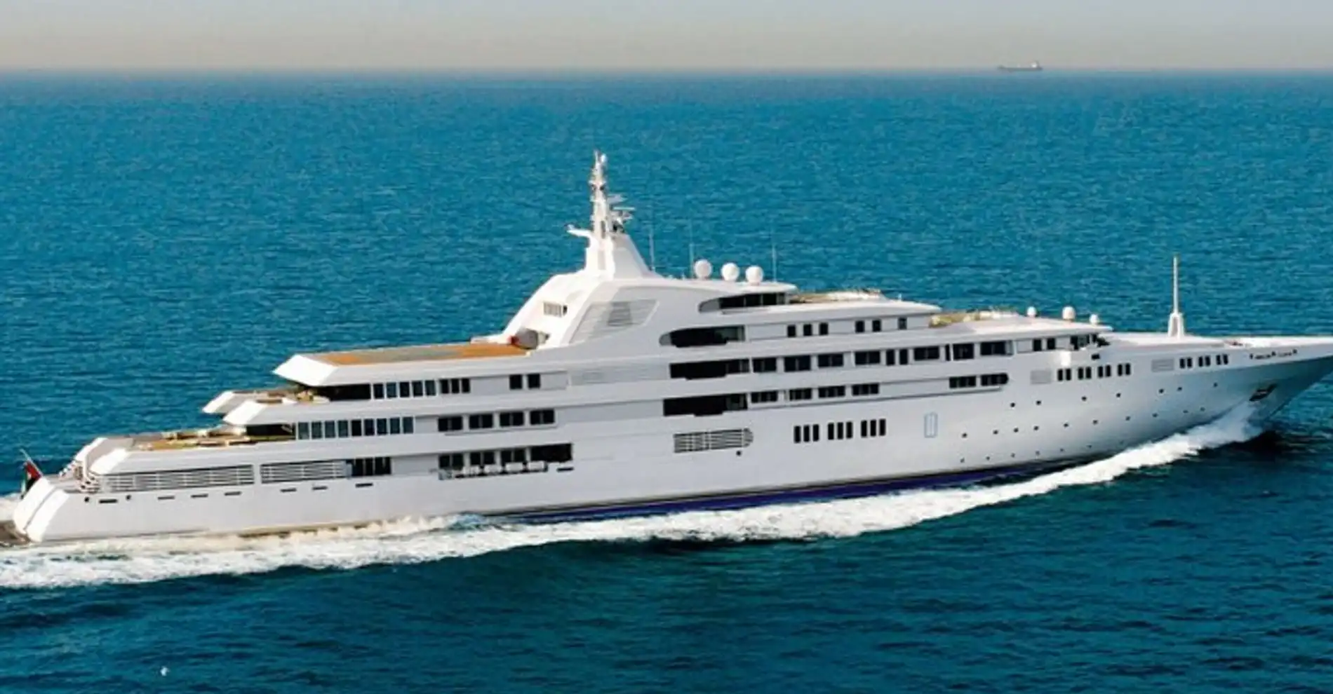 Yacht Le Dubaï